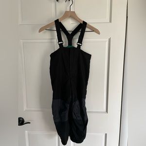 Boys Old Navy snow pants, size 5T